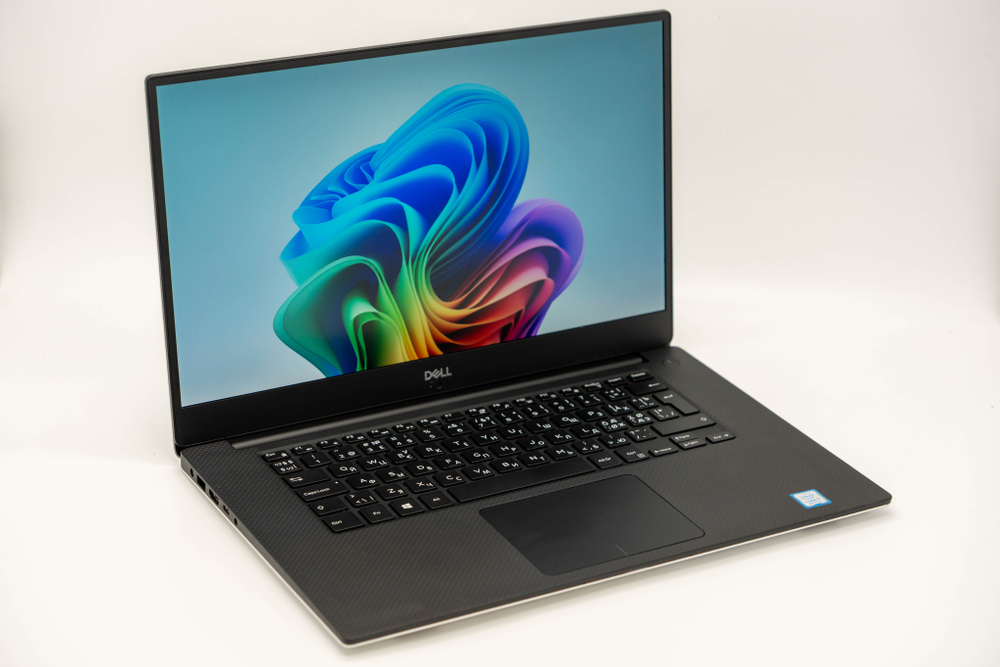 Ноутбук Dell Precision 5530 ( i7-8850H / Quadro P1000 )